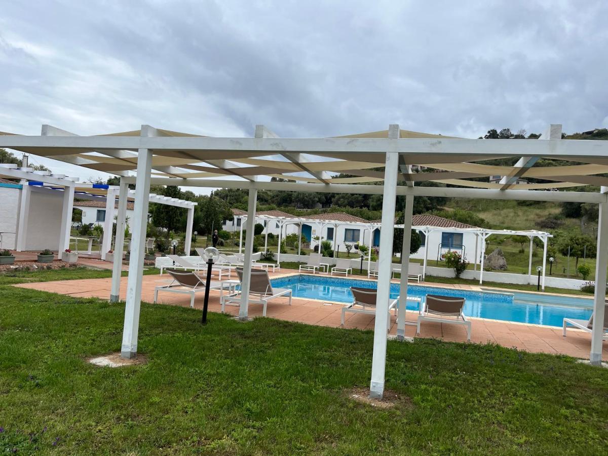 Hotel Baia Cea Bari Sardo Eksteriør bilde