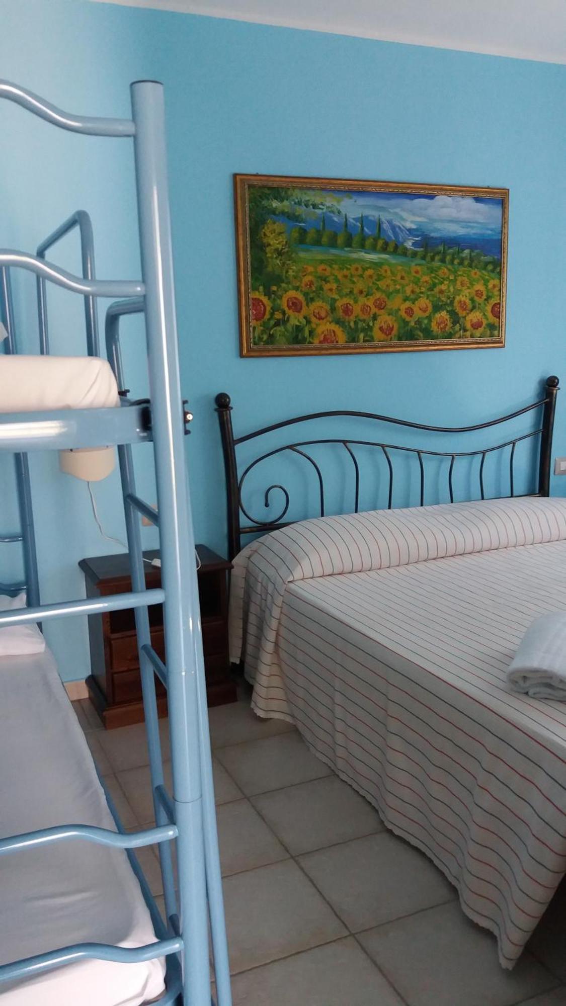 Hotel Baia Cea Bari Sardo Eksteriør bilde