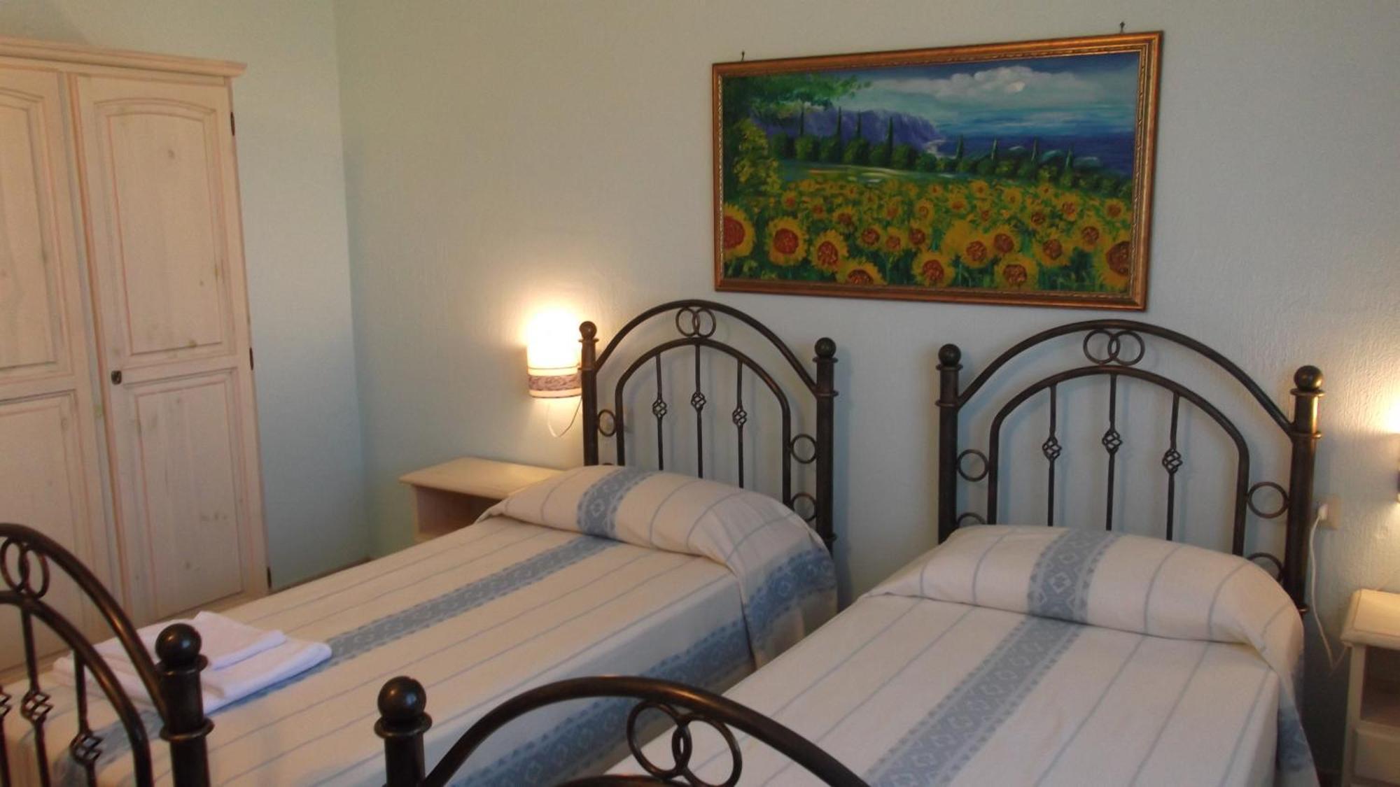 Hotel Baia Cea Bari Sardo Rom bilde