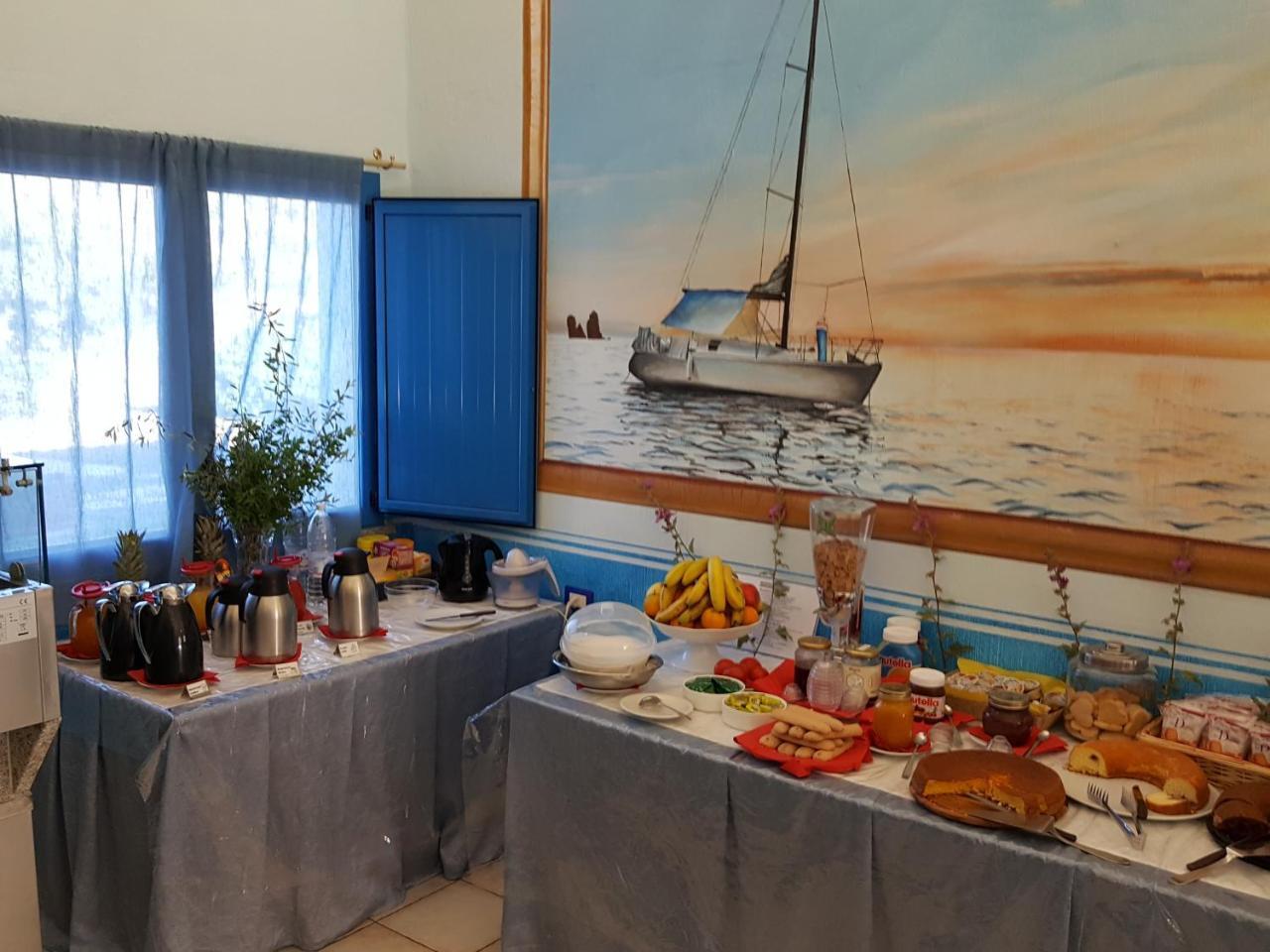 Hotel Baia Cea Bari Sardo Eksteriør bilde